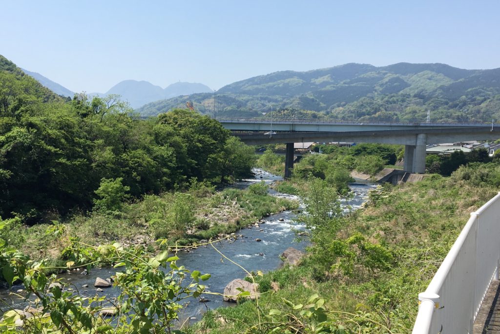 箱根、川と山