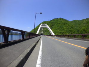白い橋