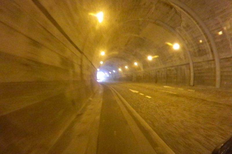 逗子のトンネル