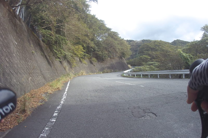 戸田峠への上り