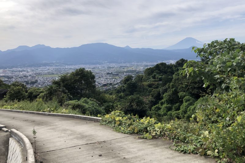 小田原市と富士山の眺望