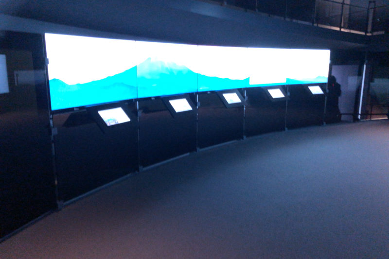 静岡県富士山世界遺産センターの展示パネル