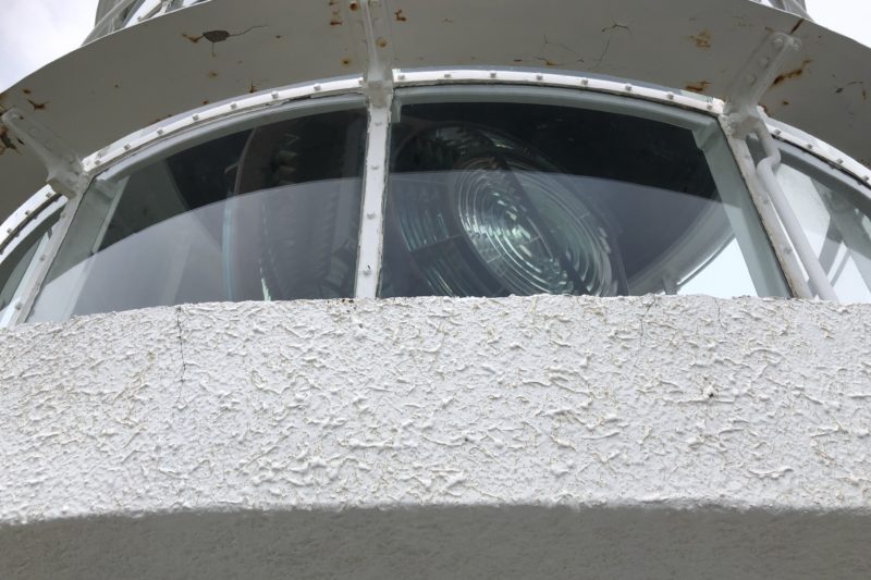 剱先灯台のレンズ