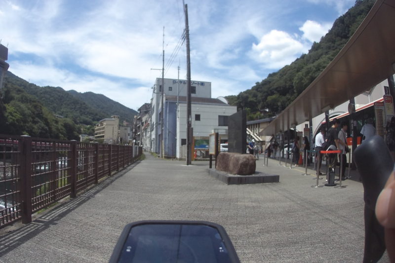 箱根湯本のバス停