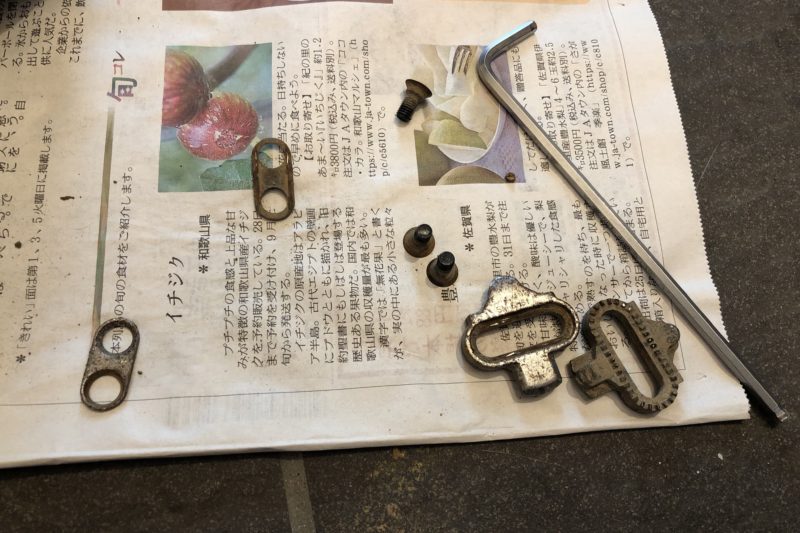 取り外したSPDクリート