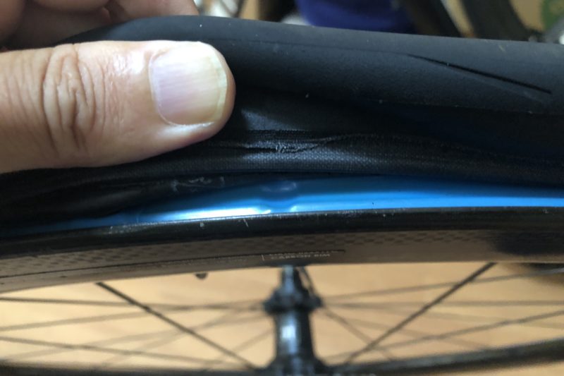 ロードバイクホイールのリムテープの状態確認