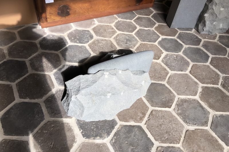 アート散歩での前田耕成さん作品