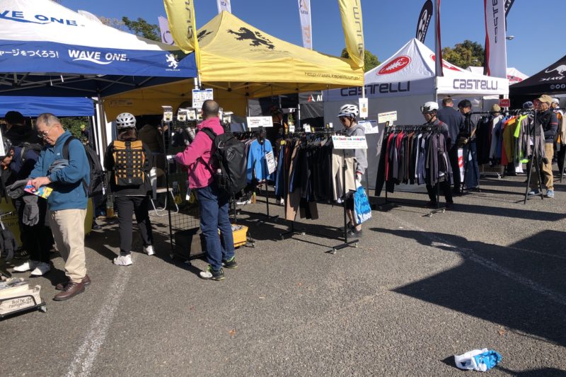 スポーツバイクデモ2025の展示会場