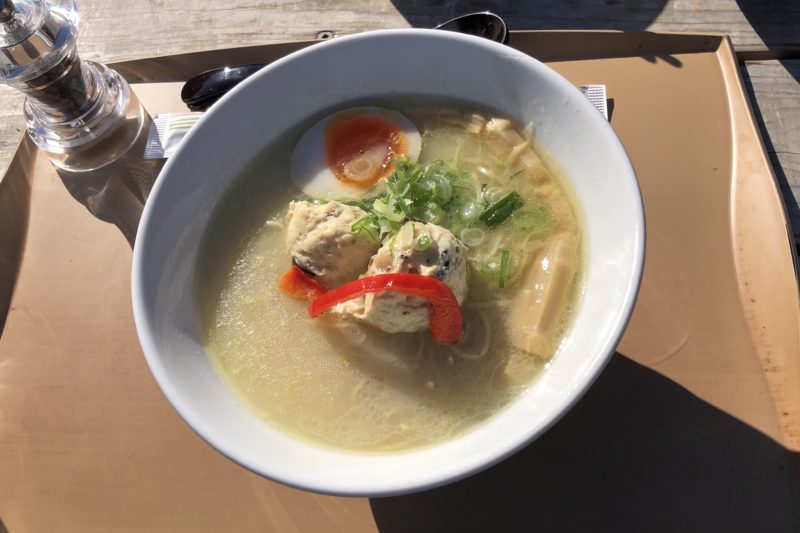 cafe WILD CHICKENの軍鶏ラーメン
