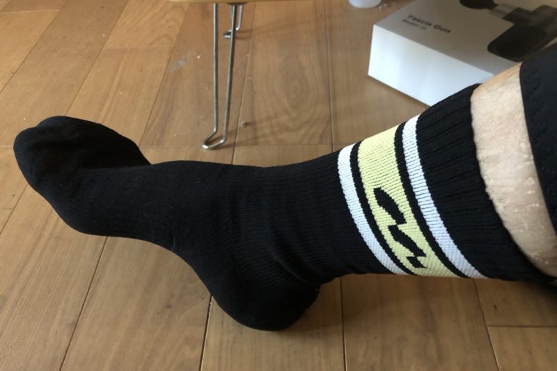 MOZAMBIQUEのRAIN SOCKSを履いたところ