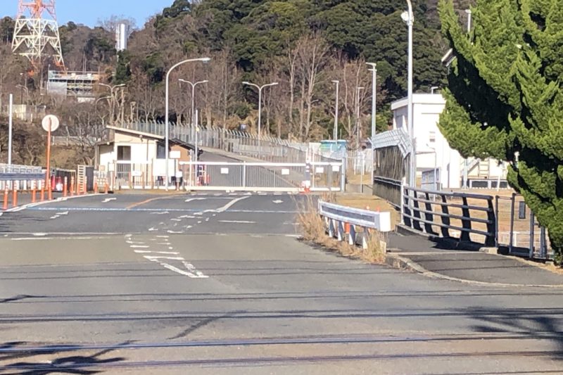 池子の森自然公園の正門