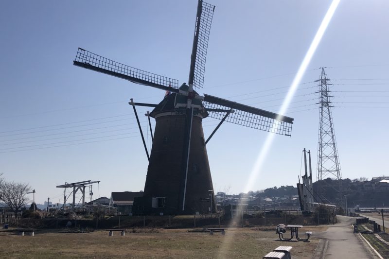 オランダ風車フーリデ（印旛沼）