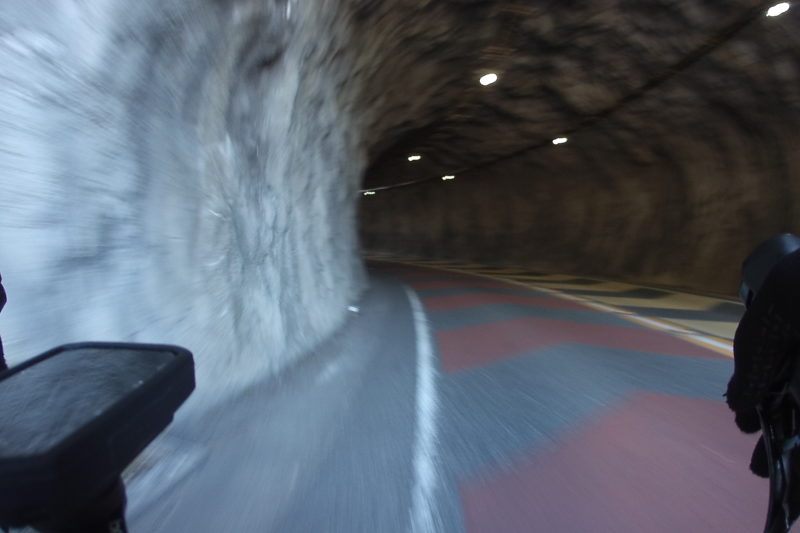 伊豆東海岸のトンネル